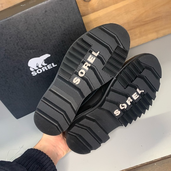 NIB Women’s Sorel Tivoli IV WP Black Snow Boots Insulated Waterproof - Picture 3 of 5